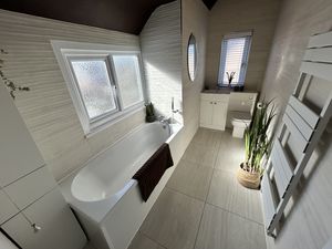 Photo 26- click for photo gallery